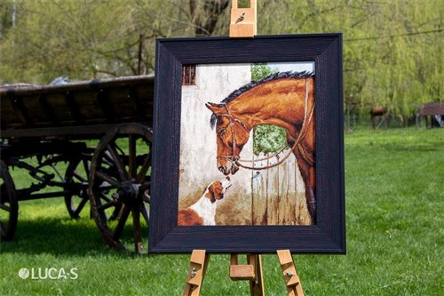 Hunter and Foxhound B580L Counted Cross-Stitch Kit