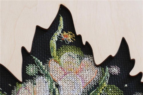 Cross-stitch kits - Little secret AH-115