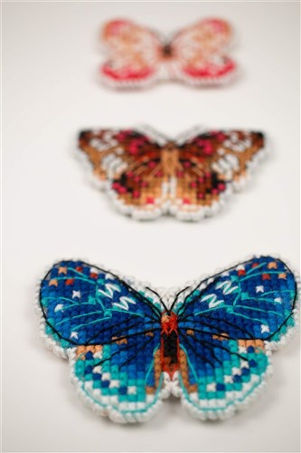 Soaring Butterflies R1997AC Counted Cross Stitch Kit