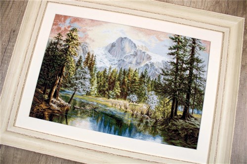 Nature and Wonderland B604L Counted Cross-Stitch Kit