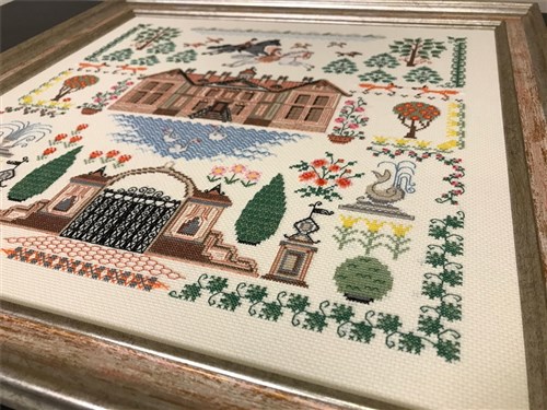 My House R1917 Counted Cross Stitch Kit