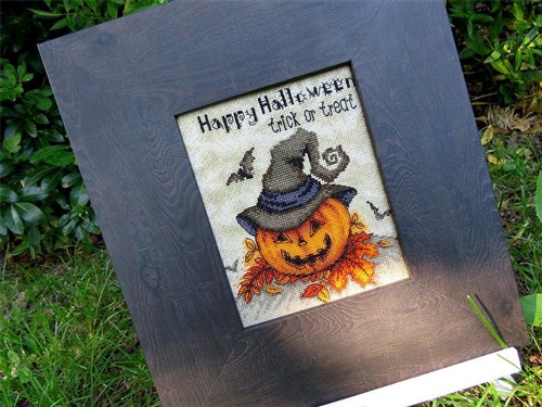 Counted Cross Stitch Kit Trick or treat Leti956