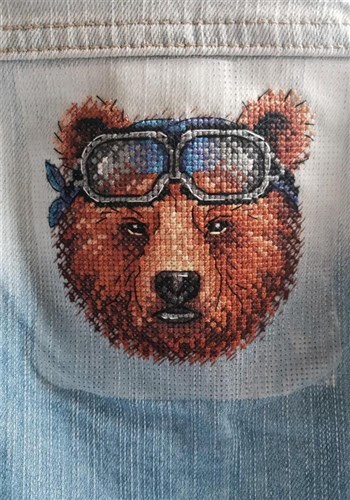 Bear B-259 / SV-259 Counted Cross Stitch Kit