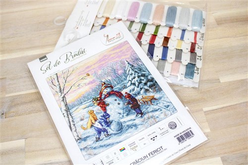Merry Christmas B2358L Counted Cross-Stitch Kit