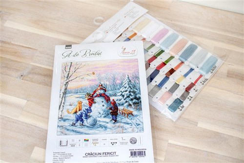 Merry Christmas B2358L Counted Cross-Stitch Kit