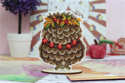 Autumn Owl Plastic Canvas Counted Cross Stitch Kit P-342 / SR-342