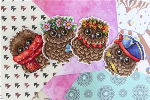 Autumn Owl Plastic Canvas Counted Cross Stitch Kit P-342 / SR-342