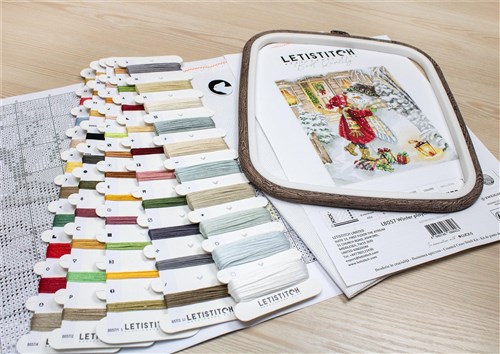 Winter playtime L8057 Counted Cross Stitch Kit