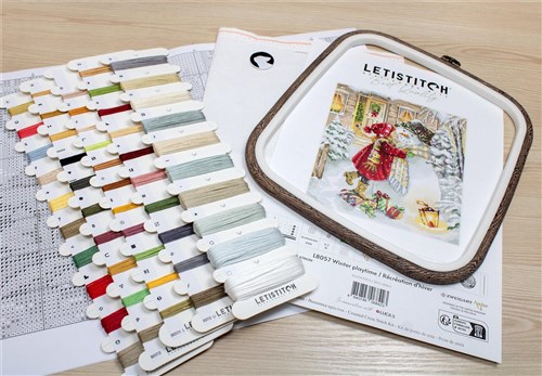 Winter playtime L8057 Counted Cross Stitch Kit