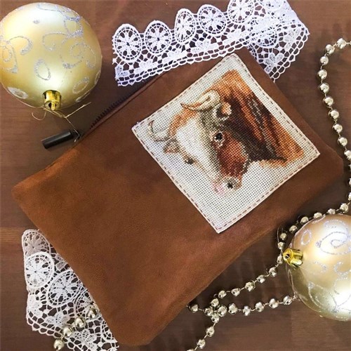 Bull  0-214 Counted Cross-Stitch Kit