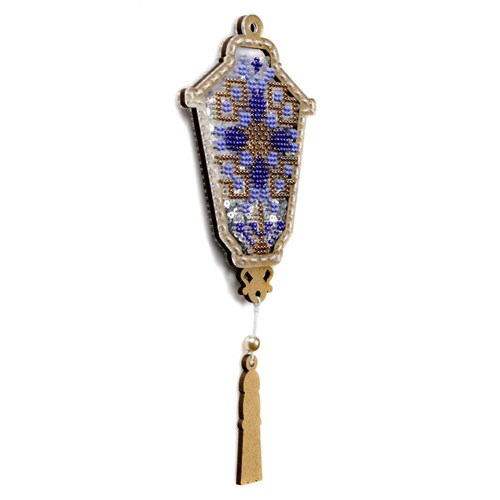 Set for embroidery with beads on a plastic base FLPL-070