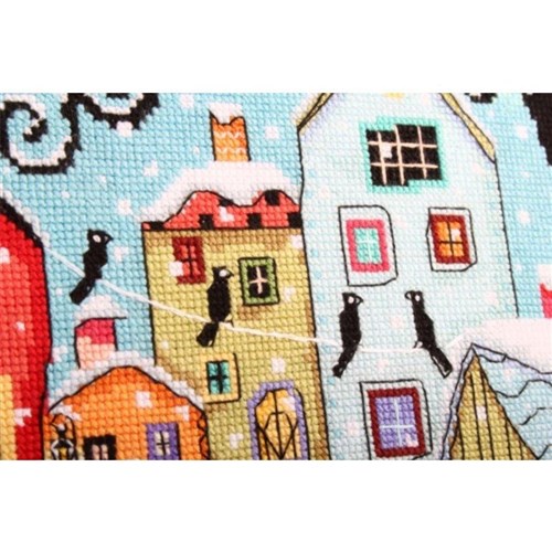 Snow falling M654 Counted Cross Stitch Kit