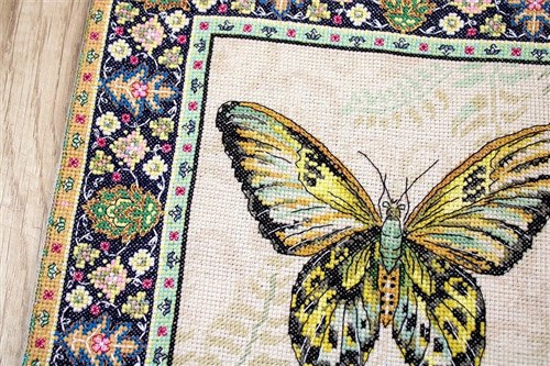 Counted Cross Stitch Kit Vintage Butterfly Leti981
