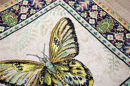 Counted Cross Stitch Kit Vintage Butterfly Leti981