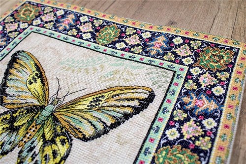 Counted Cross Stitch Kit Vintage Butterfly Leti981