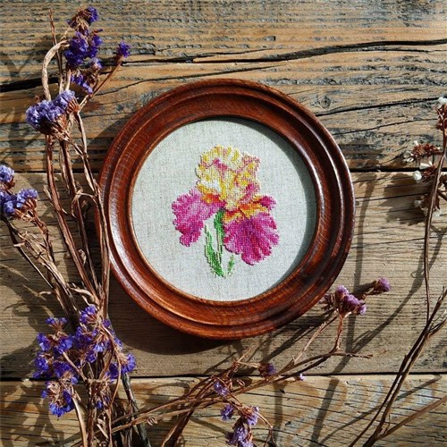 Irises 0-136 Counted Cross-Stitch Kit