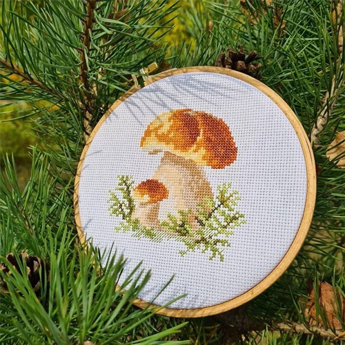 White Mushrooms 0-144 Counted Cross-Stitch Kit