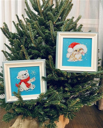 Winter bunny 0-95 Counted Cross-Stitch Kit
