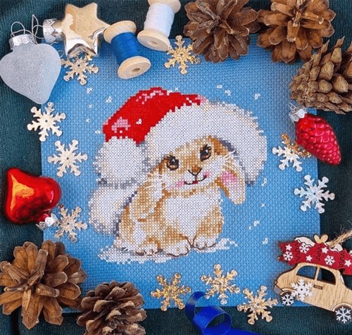 Winter bunny 0-95 Counted Cross-Stitch Kit