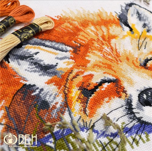 Red  1133 Counted Cross Stitch Kit