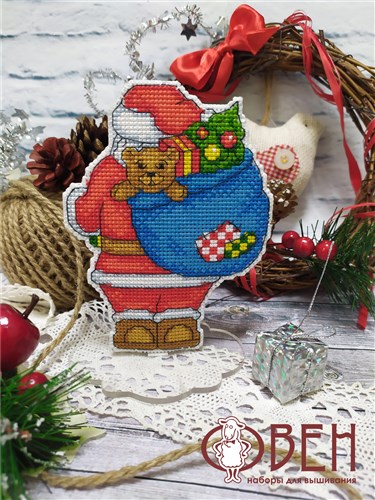 Santa Claus 1257 Plastic Canvas Counted Cross Stitch Kit
