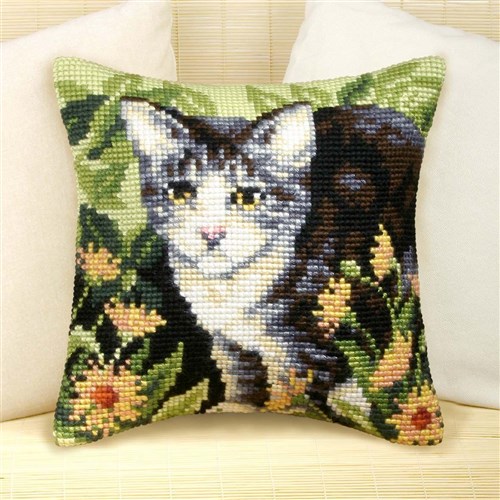 Needlepoint Cushion Kit  "Dark-grey cat" 9048