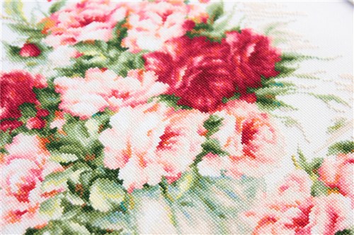 Peonies B2288L Counted Cross-Stitch Kit