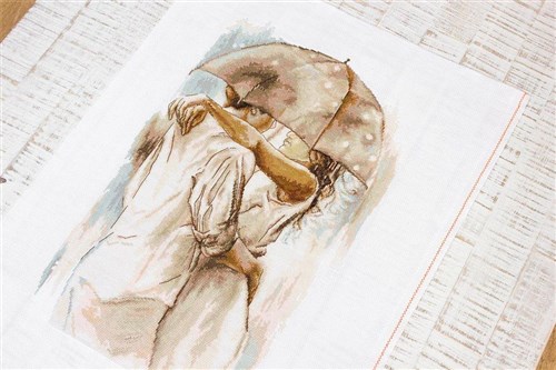 Under Umbrella B2293L Counted Cross-Stitch Kit