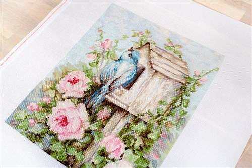 Bird House & Roses B2352L Counted Cross-Stitch Kit