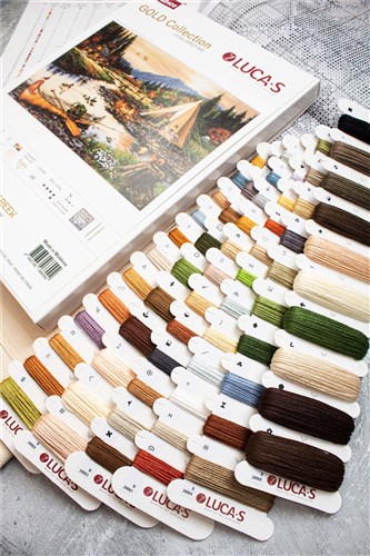 Gold Creek B2409L Counted Cross-Stitch Kit