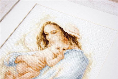 Mother and Child B537L Counted Cross-Stitch Kit