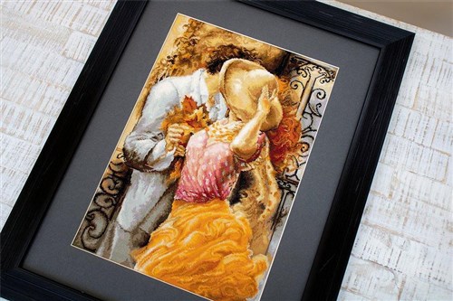 Autumn Leaves B554L Counted Cross-Stitch Kit
