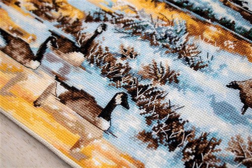 Geese on the Stream B590L Counted Cross-Stitch Kit