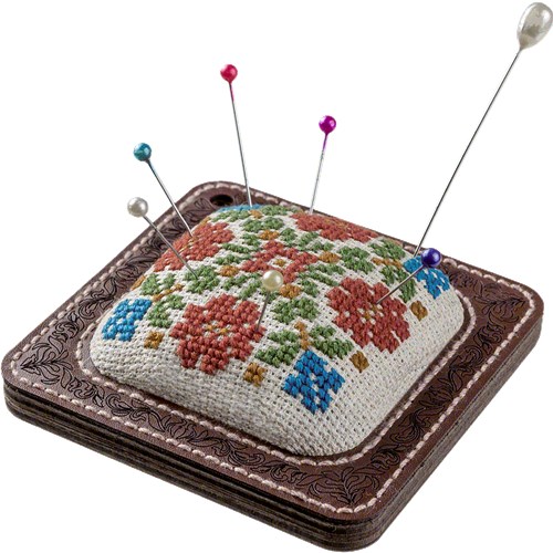 Kit for creating a pin cushion FLTL-030