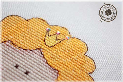 Leo GR-08 Counted Cross-Stitch Kit