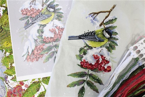 Bird on the Branch HB-726 / SNV-726 Counted Cross Stitch Kit
