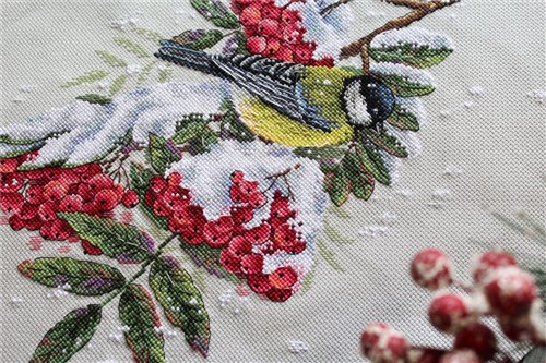 Bird on the Branch HB-726 / SNV-726 Counted Cross Stitch Kit