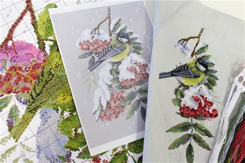 Bird on the Branch HB-726 / SNV-726 Counted Cross Stitch Kit