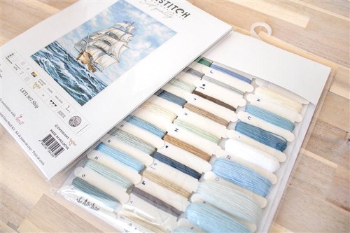Counted Cross Stitch Kit Ship Leti907