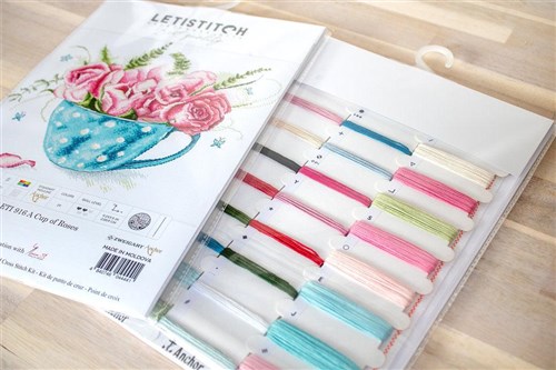 Counted Cross Stitch Kit A cup of roses Leti916