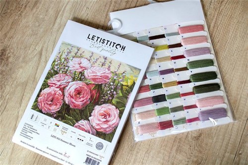 Counted Cross Stitch Kit Summer Bloom Leti952