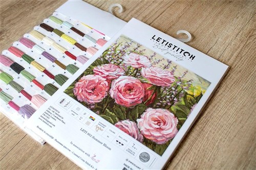 Counted Cross Stitch Kit Summer Bloom Leti952