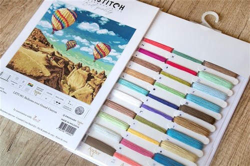 Counted Cross Stitch Kit Balloons over Grand Canyon Leti961