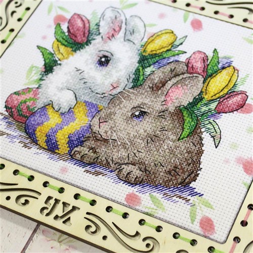 Fluffy Friends M-507 / SM-507 Counted Cross Stitch Kit