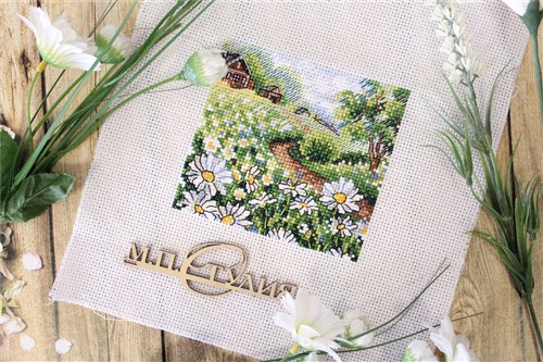Summer Flowers M-562 / SM-562 Counted Cross Stitch Kit