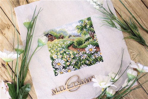 Summer Flowers M-562 / SM-562 Counted Cross Stitch Kit