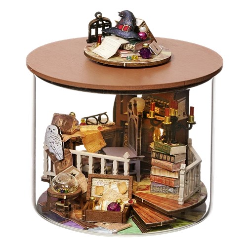 Miniature Wizardi Roombox Kit - Magic House Dollhouse Kit