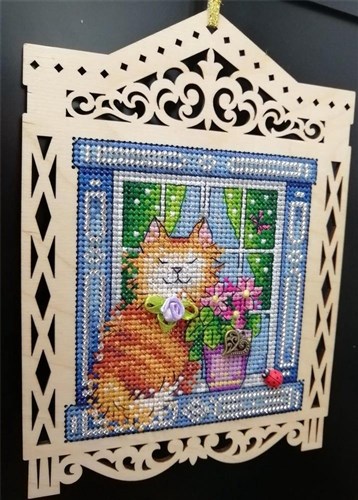 Cat in the Window O-002
