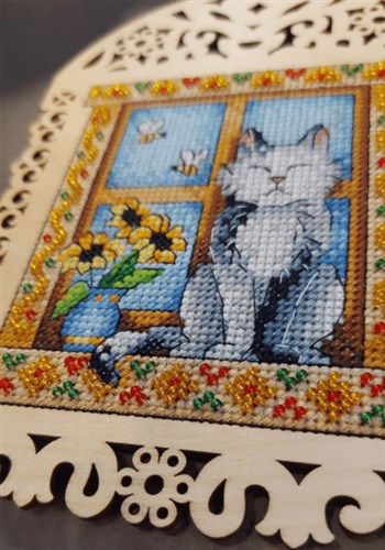 Grey Cat O-004 Counted Cross Stitch Kit on Plywood