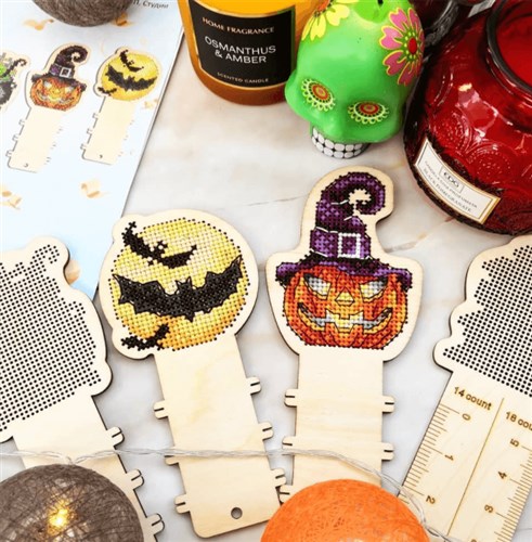 Halloween O-007 Counted Cross Stitch Kit on Plywood Makes Thread Organizer